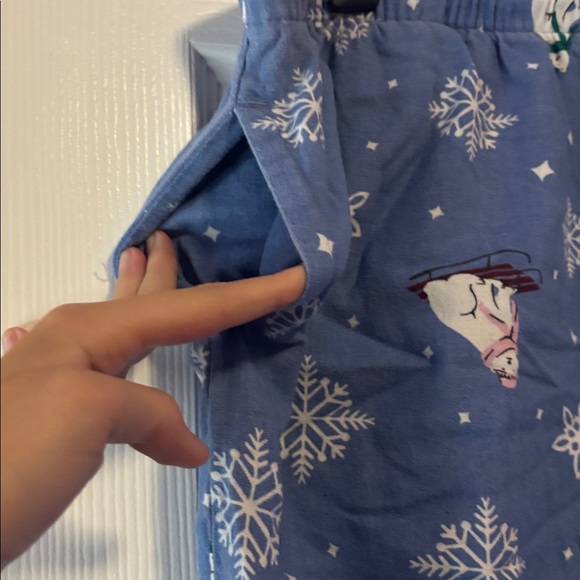 Old Navy Blue Polar-bear Snowflake pj pants size large - Picture 4 of 5